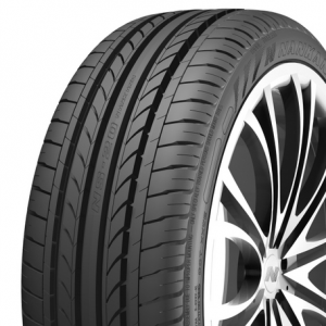 Nankang NS-20 235/45 R17